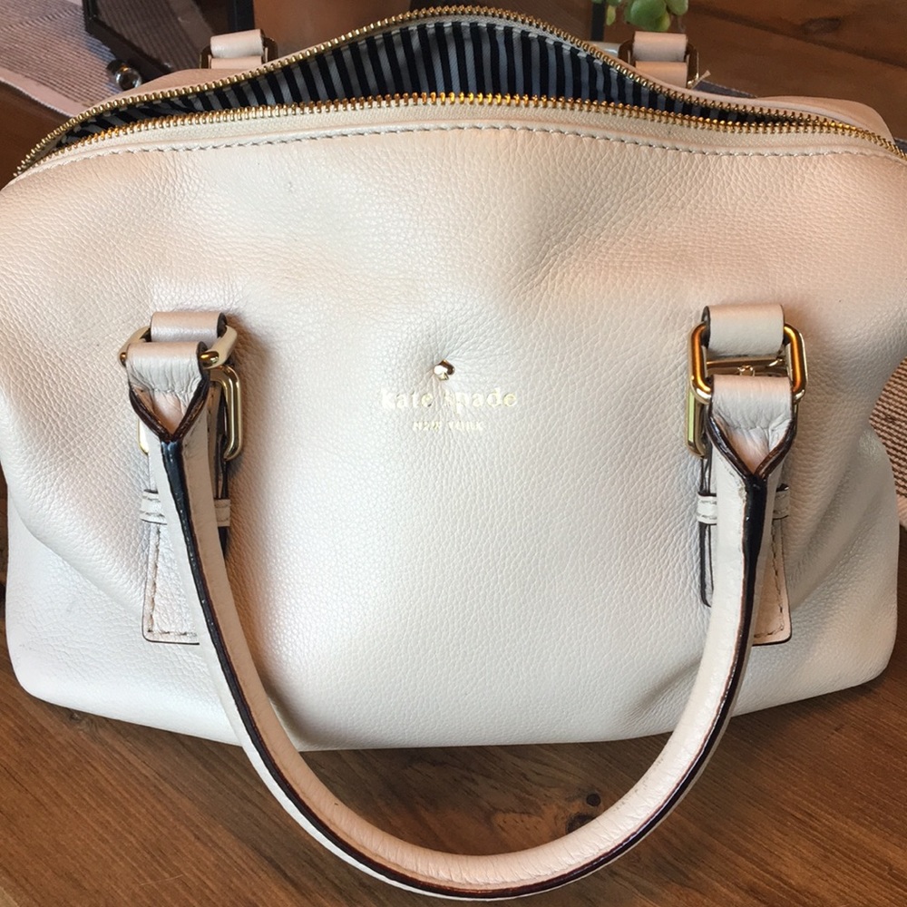 Hand bag